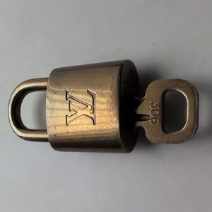 Louis Vuitton Lock and Key #306